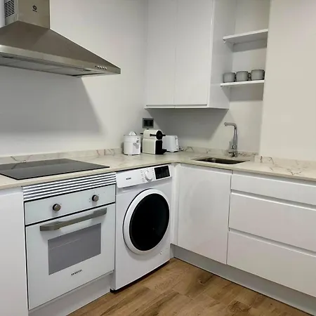 Apartamento Playa Centro Ii, A Estrenar, 5 Huespedes Vut-5248-as Gijón